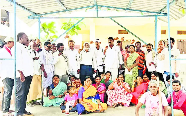 రైతులకు బాసటగా నిలుద్దాం