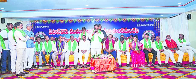మున్నూరు కాపుల సంక్షేమానికి కృషి