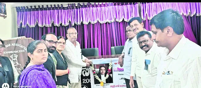 హైకోర్టు న్యాయమూర్తి మృతికి సంతాపం