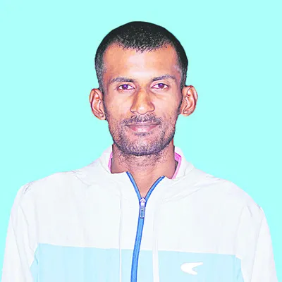 జాతీయ స్థాయి హ్యాండ్బాల్ పోటీలకు మద్దూరు యువకుడు
