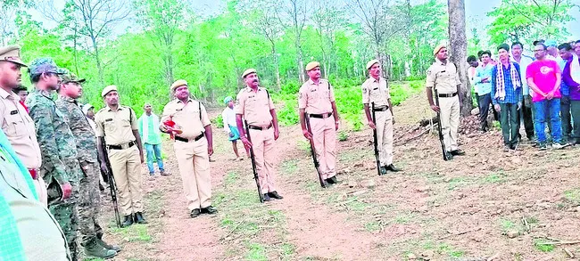 మూడు