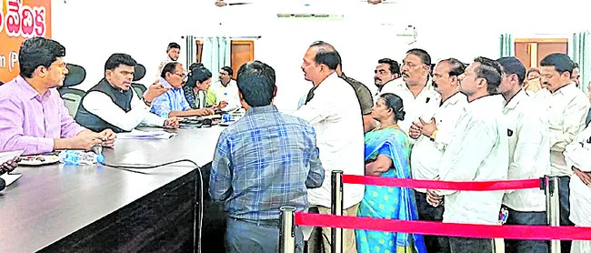 కక్ష సాధింపే కూటమి ధ్యేయం 