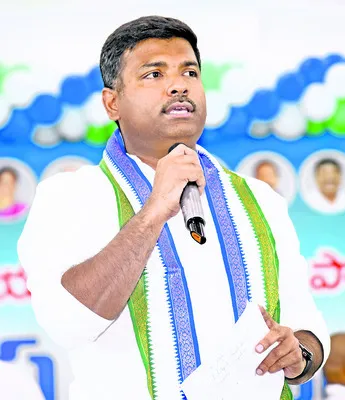 జగన్ 2.0లో కార్యకర్తలకు ప్రాధాన్యం