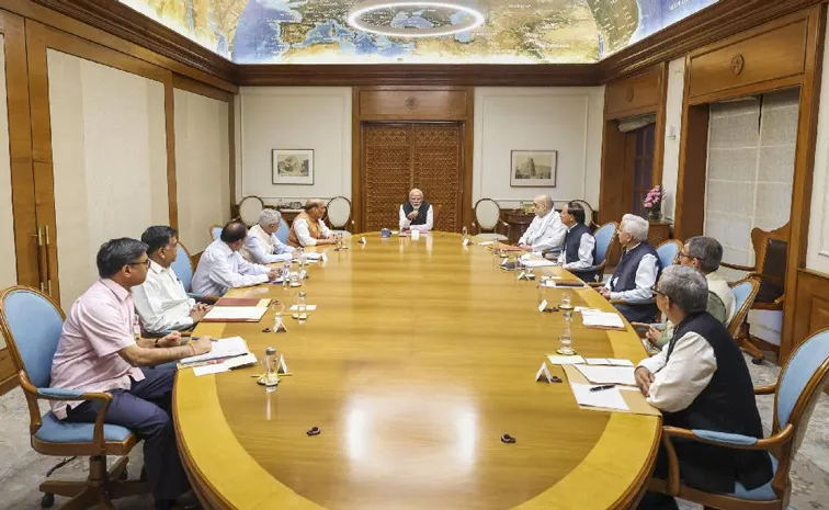 PM Narendra Modi chairs meeting of panel to appoint new CBI director7