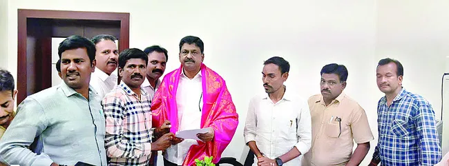 సమస్యలు పరిష్కరించండి 