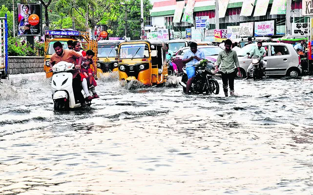 గాలివ