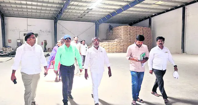 ధాన్యం కొనుగోళ్లలో నిబంధనలు తప్పనిసరి