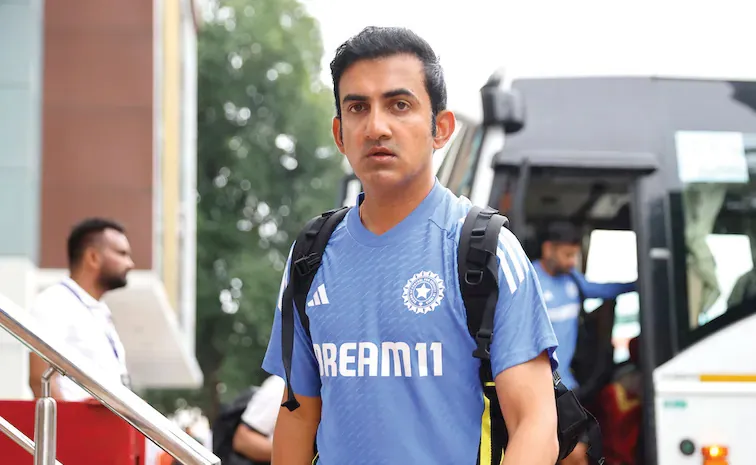 Gautam Gambhir Slams Critics Is Dig At Sunil Gavaskar And Ravi Shastri