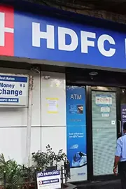 EMIs getting Lower HDFC Bank cuts MCLR following RBI repo rate cuts2
