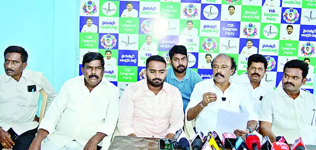 ప్రభుత్వ నిర్ణయాలతో హంద్రీ–నీవాకు ప్రమాదం