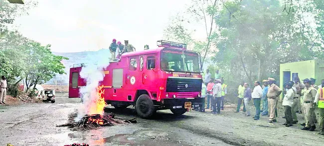 విపత్తు సమయంలో అప్రమత్తంగా ఉండాలి