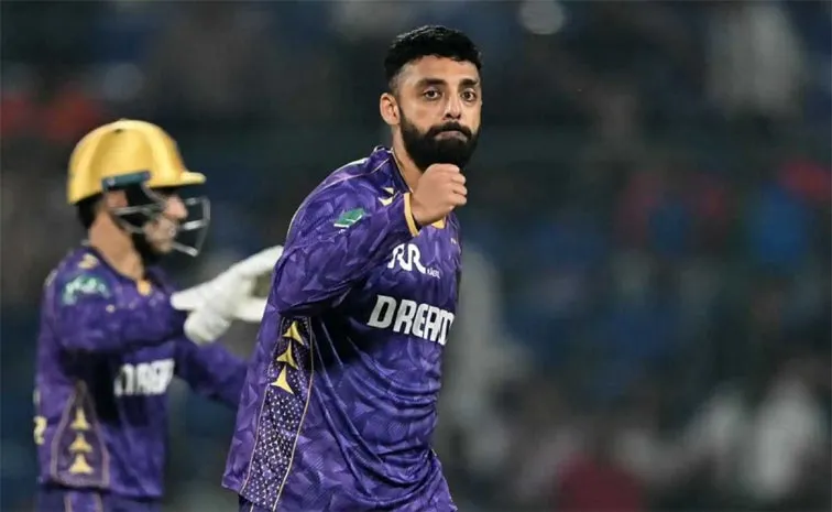 IPL 2025, KKR VS CSK: Varun Chakravarthy Joins Amit Mishra, Rashid Khan To Become The Fastest Spinner To Reach 100 Wickets In IPL1