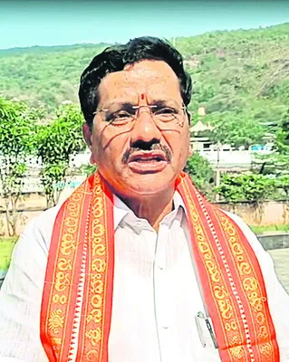 సింహాచలం ఈవోని సస్పెండ్ చేస్తూ ఉత్తర్వులు