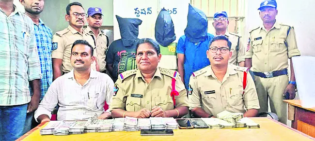 నకిలీ కరెన్సీ.. రైస్‌ పుల్లింగ్‌.. 