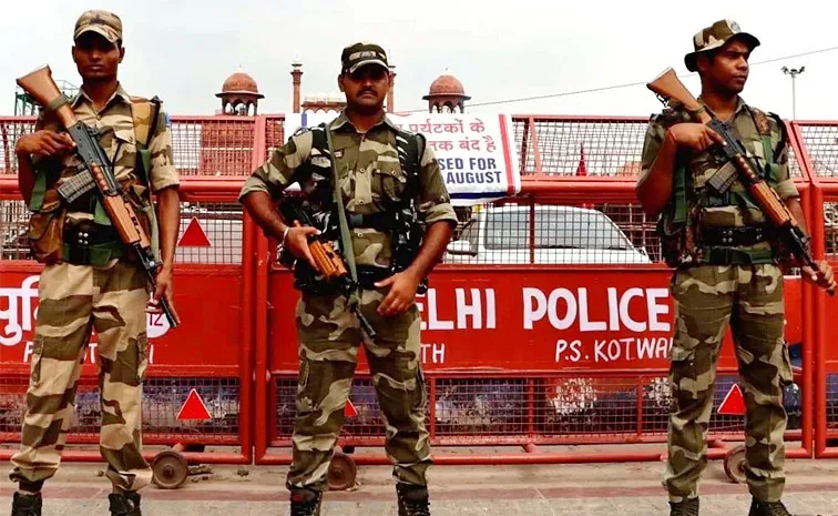 High Alert In Delhi: Security Increased Near India Gate