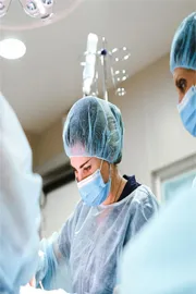 Kerala woman loses nine fingers after liposuction2