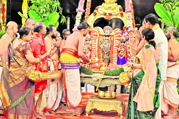 ప్రజాస్వామ్యమా..
