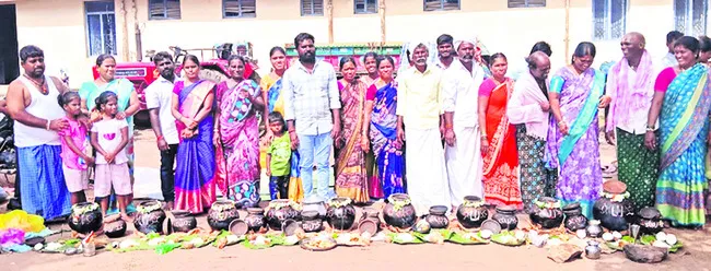 బీచుపల్లి అంజన్న సన్నిధిలో దాసంగాలు 