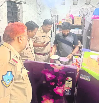 దాబా హోటళ్లలో తనిఖీలు 