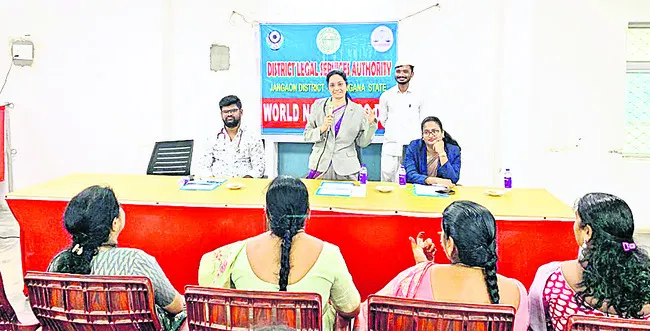 పొగాకు ఉత్పత్తులకు దూరంగా ఉండాలి