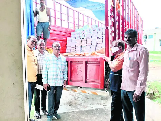 3వ తేదీ వరకు పుస్తకాల పంపిణీ