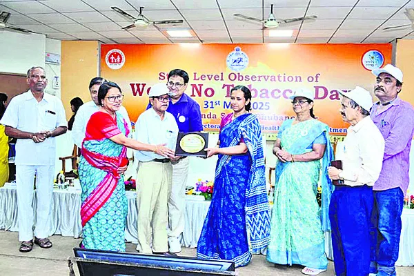 అవగాహనే ఆయుధం : సీఎం 