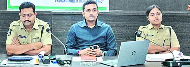 నిఘా పెంచి మాదక ద్రవ్యాలకు