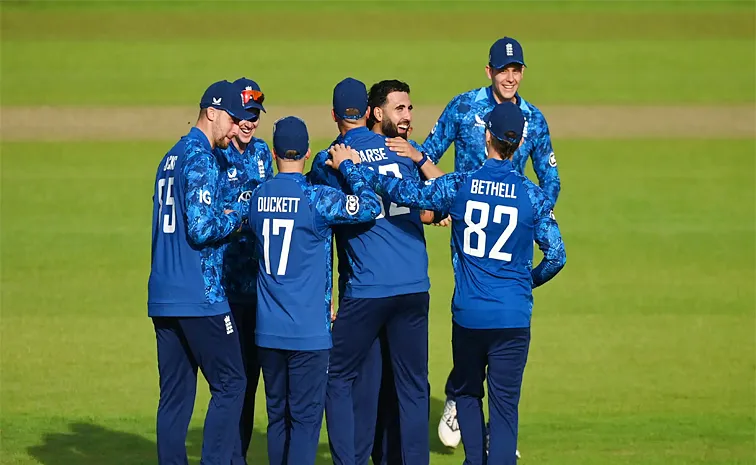 ENG vs WI 2025: Matthew Potts replaces injured Jamie Overton in 2nd ODI for England