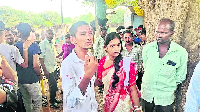 కలిగిరిలో ప్రేమజంటపై దాడి