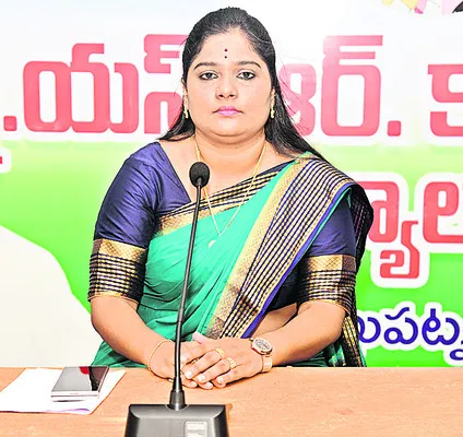 కొమ్మినేని అరెస్ట్‌.. కూటమి డైవర్షన్‌ రాజకీయం 