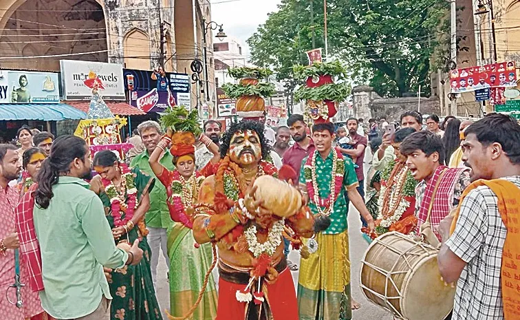 Potharajulu getting ready for Bonalu celebrations in Telangana