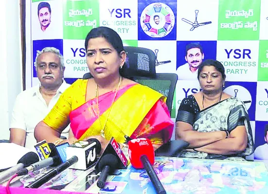అఘాయిత్యాలపై స్పందించరేం..?