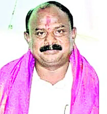 సాక్షి పత్రిక కార్యాలయాల మీద దాడులు తగవు