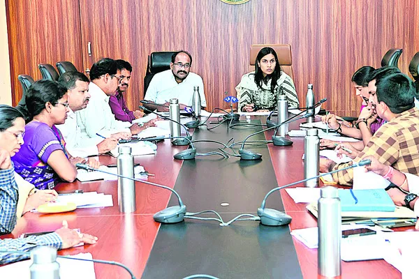 భూభారతి దరఖాస్తుల పరిష్కారానికి చర్యలు