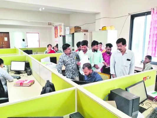 కార్పొరేటు విద్య ఉచితం