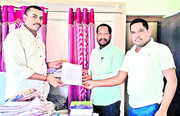 సోషల్‌ మీడియాలోదుష్ప్రచారంపైపోలీసులకు ఫిర్యాదు
