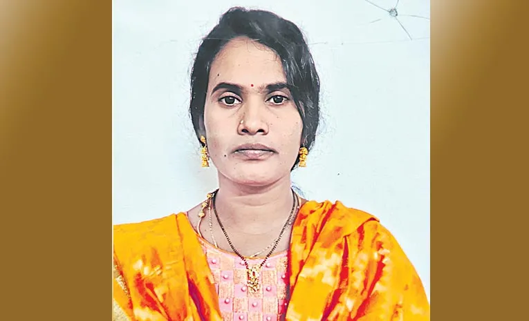 married woman ends life in hyderabad