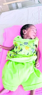 నవజాత శిశువుకు చికిత్స