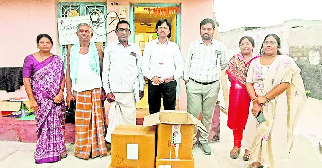 ప్రథమ చికిత్స కేంద్రంలో తనిఖీలు