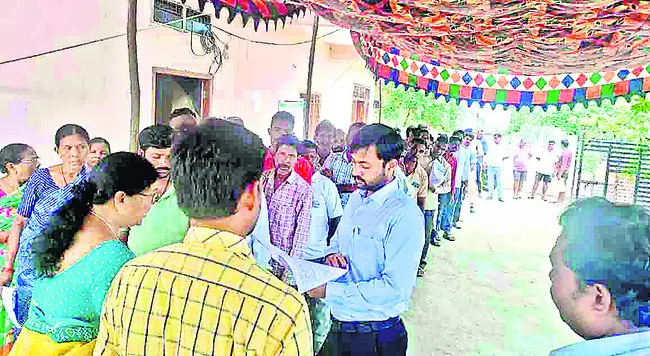 రెవెన్యూ సదస్సులపై అవగాహన పెంచుకోవాలి