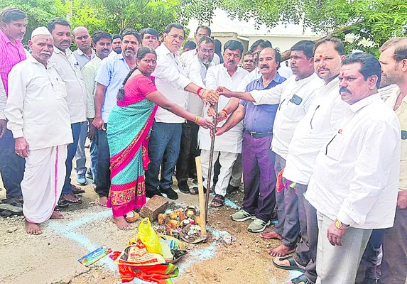 పేదలకే ఇందిరమ్మ ఇళ్ల్లు