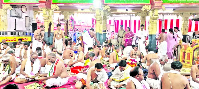 కనకమహాలక్ష్మి హుండీ ఆదాయం రూ.53.29 లక్షలు