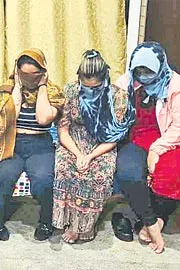 Police Bust Two Houses In Banjara Hills7