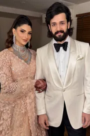 Akhil-Zainab reception Newly wed  Zainab Gorgeous look4