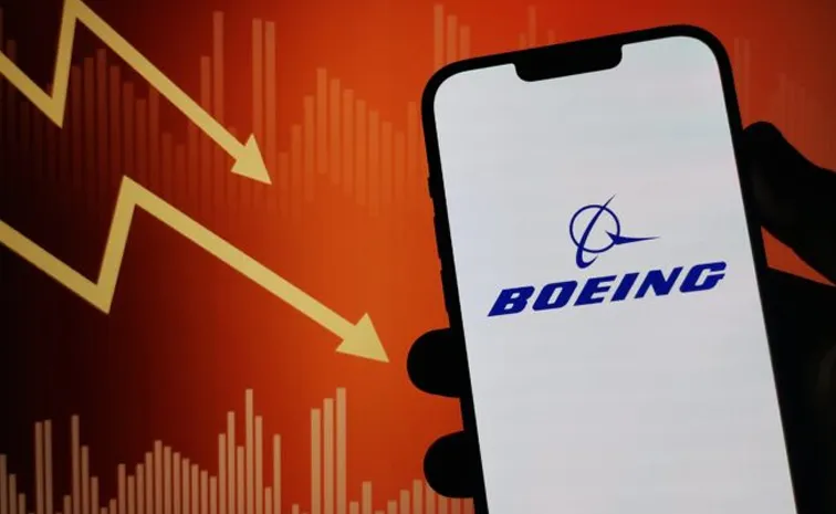 Boeing shares crash over 7pc in pre market trading after Air India flight crash