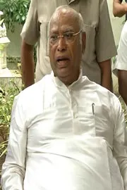 11 years 33 mistakes..Mallikarjun Kharge slams to PM Narendra Modi5