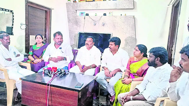 అన్యాయం జరిగినా స్పందించకూడదా?