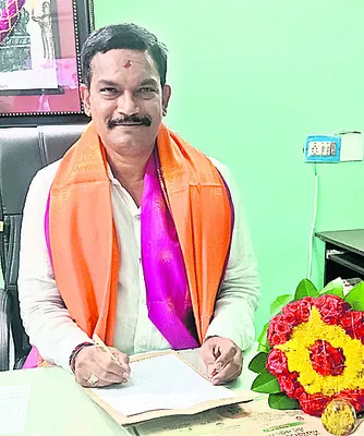 ఆదిత్యాలయ ఈఓ బాధ్యతల స్వీకరణ