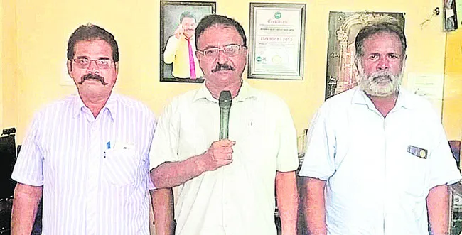 మాజీ సైనికుల కార్పొరేషన్‌ నెలకొల్పాలి 