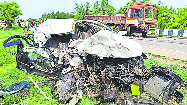 లారీ,